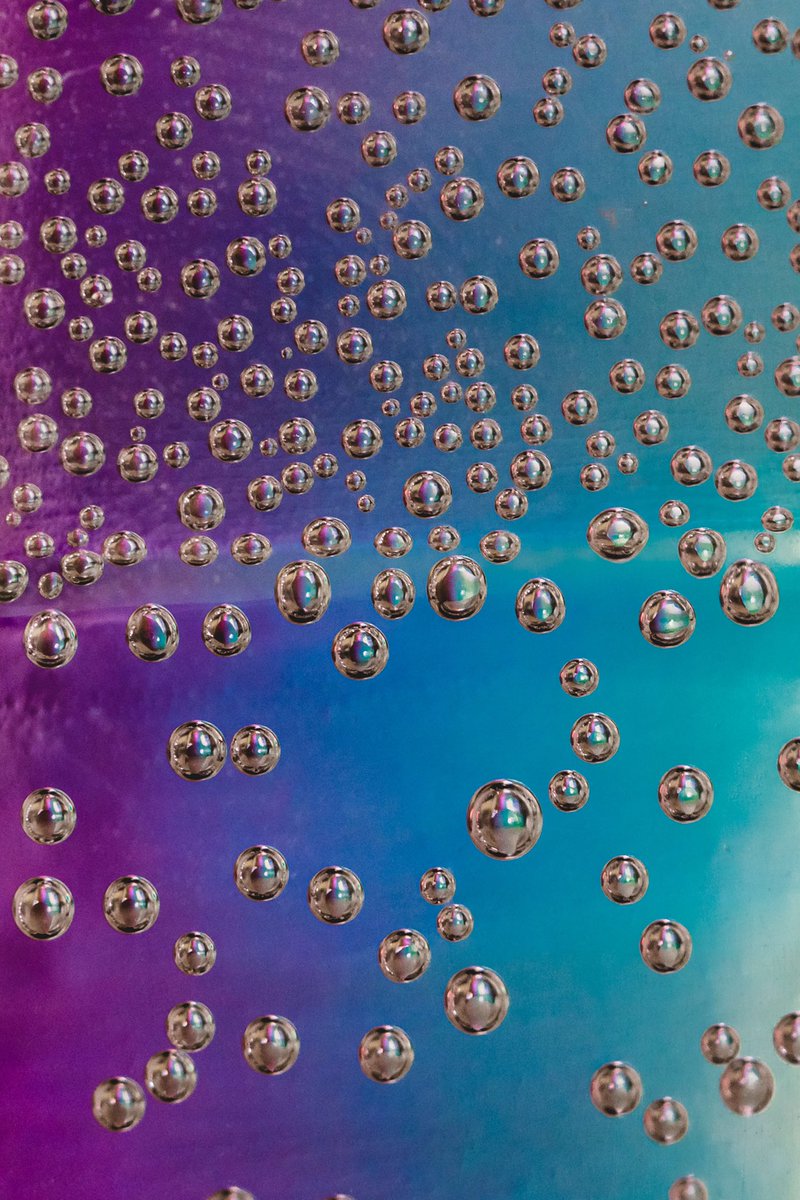 samlydya's tweet photo. water bubbles, shot on the @NikonCanada 105mm VR micro https://t.co/vLZRdSNaU2