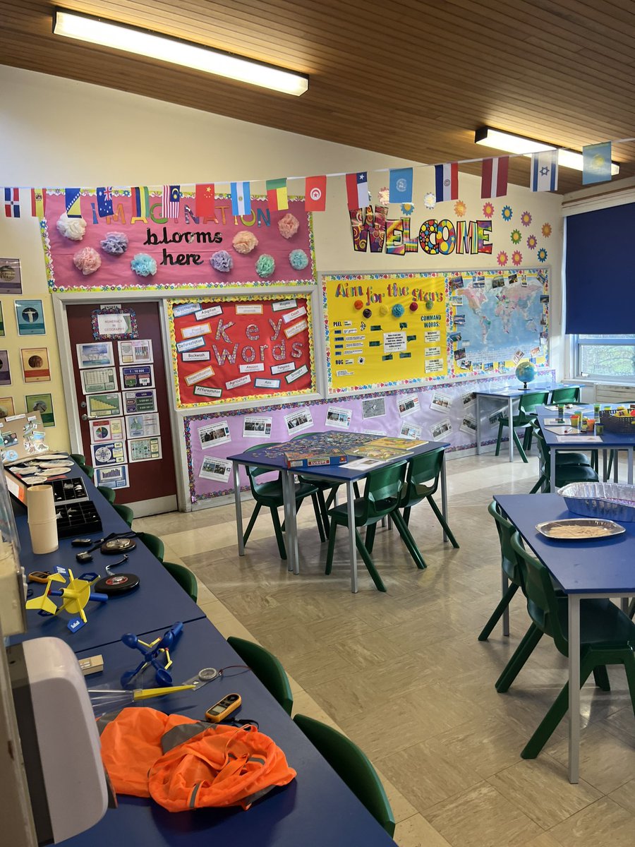 Open day in the Geography department 🌎🌍🌏 <a href="/nmurraySJBC/">SJBC</a>