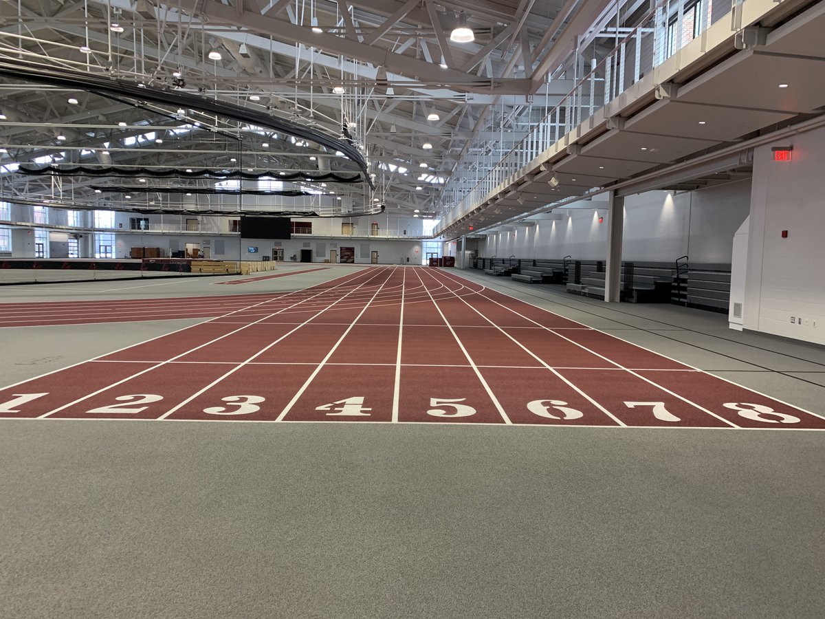 UWLAthletics's tweet image. Excited to showcase the new student field house today with the @UWL_WomensTrack and @UWLMensTF hosting its annual Alumni Meet. Action starts at noon. #SoarUWLEagles