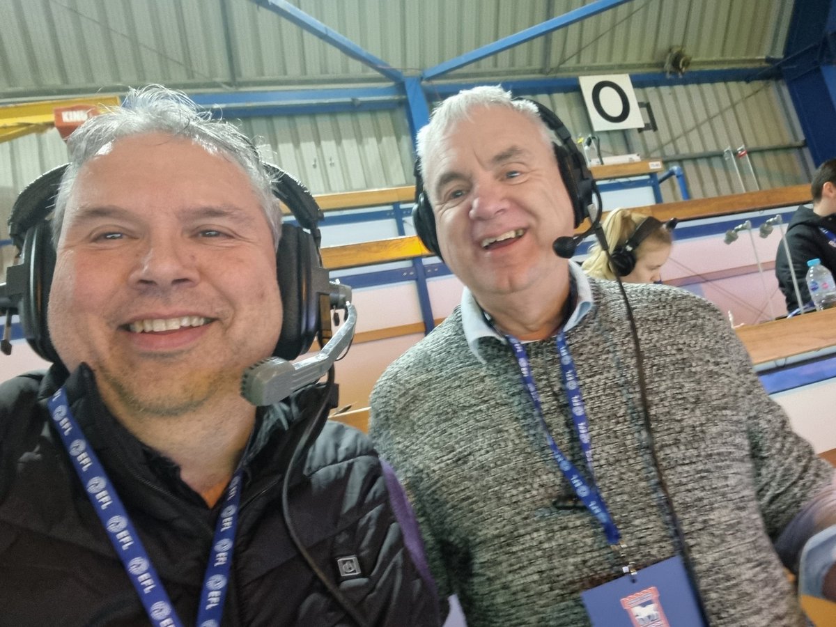 Chris Cooper 💚📻📺🎓⚽🏈 tweet media