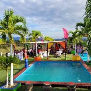 YaderEspinoza01's tweet photo. Un paseo de fin de semana a la región central de Nicaragua,puedes visitar el Centro Turístico Rancho San Sebastián - Hermanos Gadea en Juigalpa Chontales, ambiente agradable y acogedor.
#UnidosEnVictorias https://t.co/GNDcQDv7H1