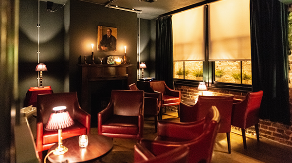 Sometimes the café-bar can fill up and we need to open up our Foreign Office for drinks. If you want to join us in the evening and we look full, it's always worth asking if there is space downstairs. We'll always find you a seat if we can! #speakeasy #indiewinch #cabinetrooms