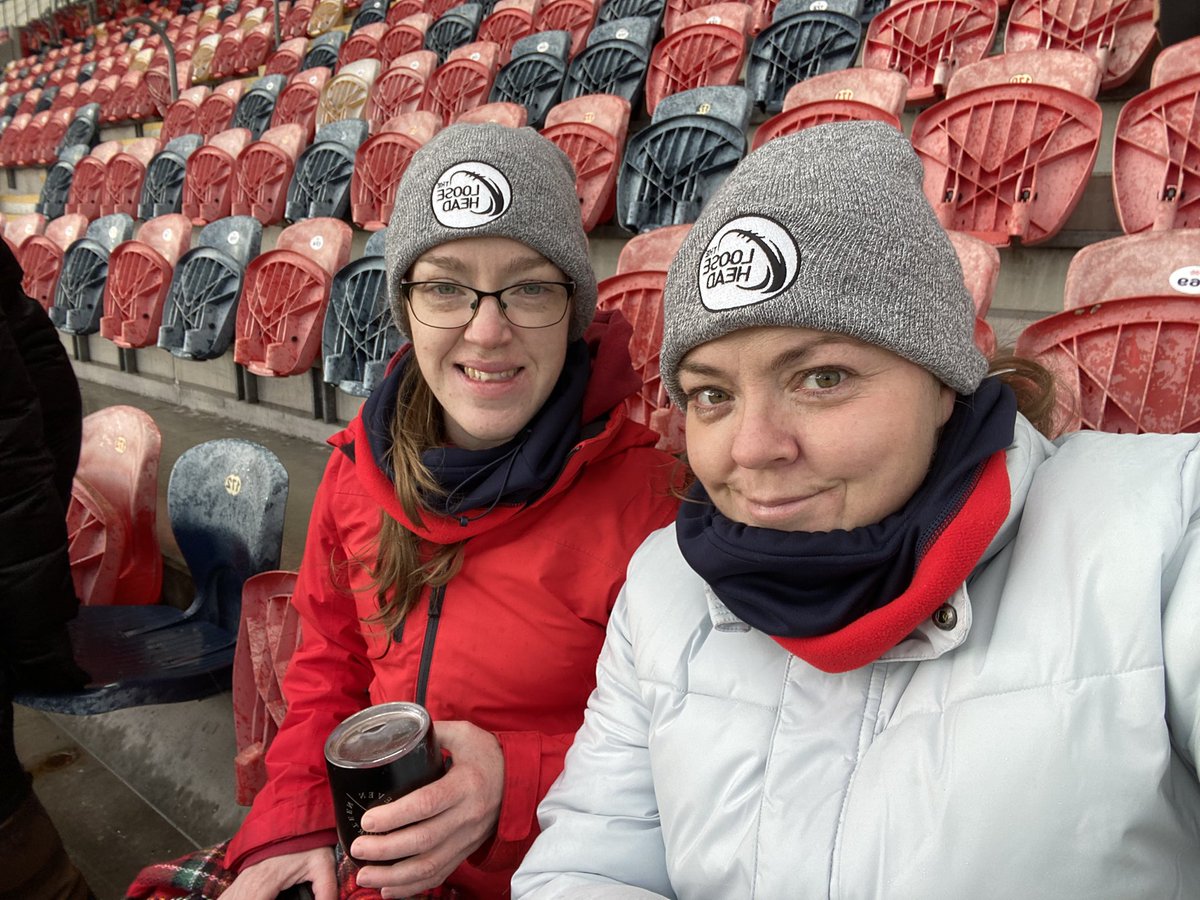 KateLuttrell's tweet photo. @Munsterrugby #ThomondParkSelfie #redarmy #SUAF #MUNvNOR https://t.co/5AJhMaBKRU