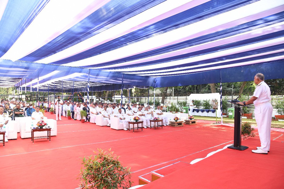 IN_WNC's tweet image. On the occasion of 7th #VeteransDay, #TriService Veterans Rally was held at #INSISagar on 14 Jan 23. Flag Officers, officers and personnel from the Navy, Army &amp;amp; IAF, and about 500 veterans from all three Services attended the rally.
@DefenceMinIndia
@AjaybhattBJP4UK
@indiannavy