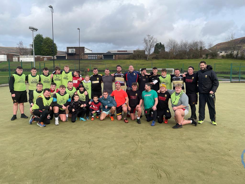 MAESTEGCELTIC's tweet photo. Boys working hard after disappointment of games being off

Huge amounts of Beef, sweat and chicken curry to finish 💪💪 https://t.co/3vpa3V3Us7