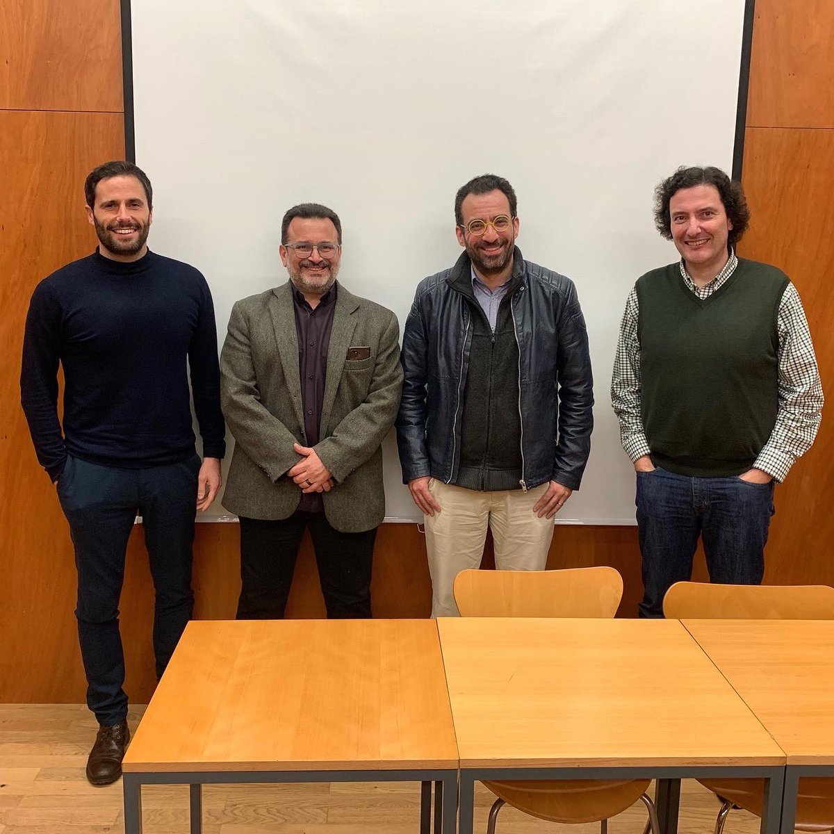 esceunipvc's tweet photo. ESCE Brand Stories com a presença do Prof. Paulo Cunha, coordenador do curso de Comunicação Social da @espm e a participação dos Profs. Daniel Ladeira, Jorge Esparteiro Garcia e Manuel Fonseca.
ESCE-IPVC o teu 🔴 de partida! https://t.co/dcdRW8hK0g