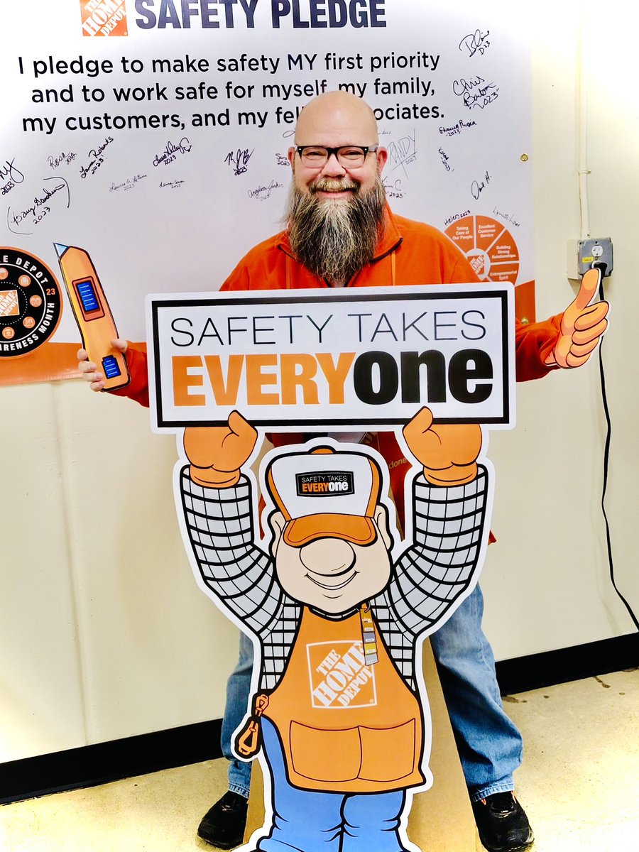 Randol Thompson (@thompsonrandol) on Twitter photo Homer and I getting in on the action!
Happy Safety Awareness Month!@Sean_Monty_ <a href="/wendyrr7/">THD@WendyRamjas</a> @AmyFixIt Homer and I getting in on the action!
Happy Safety Awareness Month!@Sean_Monty_ <a href="/wendyrr7/">THD@WendyRamjas</a> @AmyFixIt