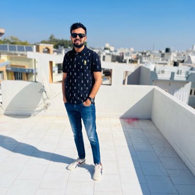 RohanKSoyaliya's tweet photo. #NewProfilePic https://t.co/dbL8dTKRc2
