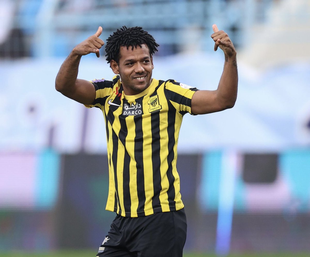 لا جديـد .. فاز العميـد 💛🖤 <a href="/ittihad/">نادي الاتحاد السعودي</a> 
الف مبرووووك الفوز يا ذهـب 🤩🤙🏻

بمناسبة الفوز سحب على ٥٠٠ ريال رصيد 💵
لـ خمسة فايزين ، فقط ريتويت ومتابعة 🔁

#شقردي_لك_سند