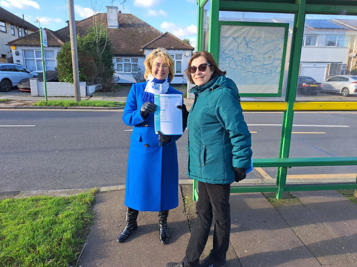 Anna_Firth's tweet photo. Great last few days out canvassing in #Belfairs and #Blenheim with the local councillors.
It has been especially pleasing to hear feedback from constituents on the bus services, and their delight of the new number 3 bus! https://t.co/tYqHvAH6Qt