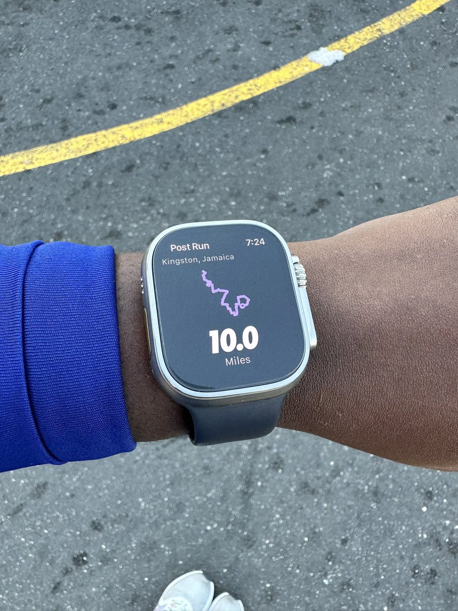 “Me nah leave my yaad pon a Saturday and run less dan 10 miles” - Dell. Therefore, 10 miles it is. Dell is the ultimate Warrior; she's been pushing me to be more consistent with my 10 miles run.  #FindYourTribe #Pacersrunning #werunjamaica #BlastOff