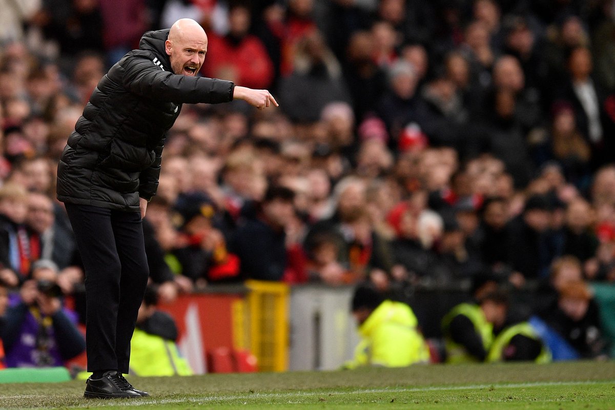UnitedStandMUFC's tweet photo. Erik ten Hag appreciation tweet ❤️ https://t.co/UMf5RJuWtN