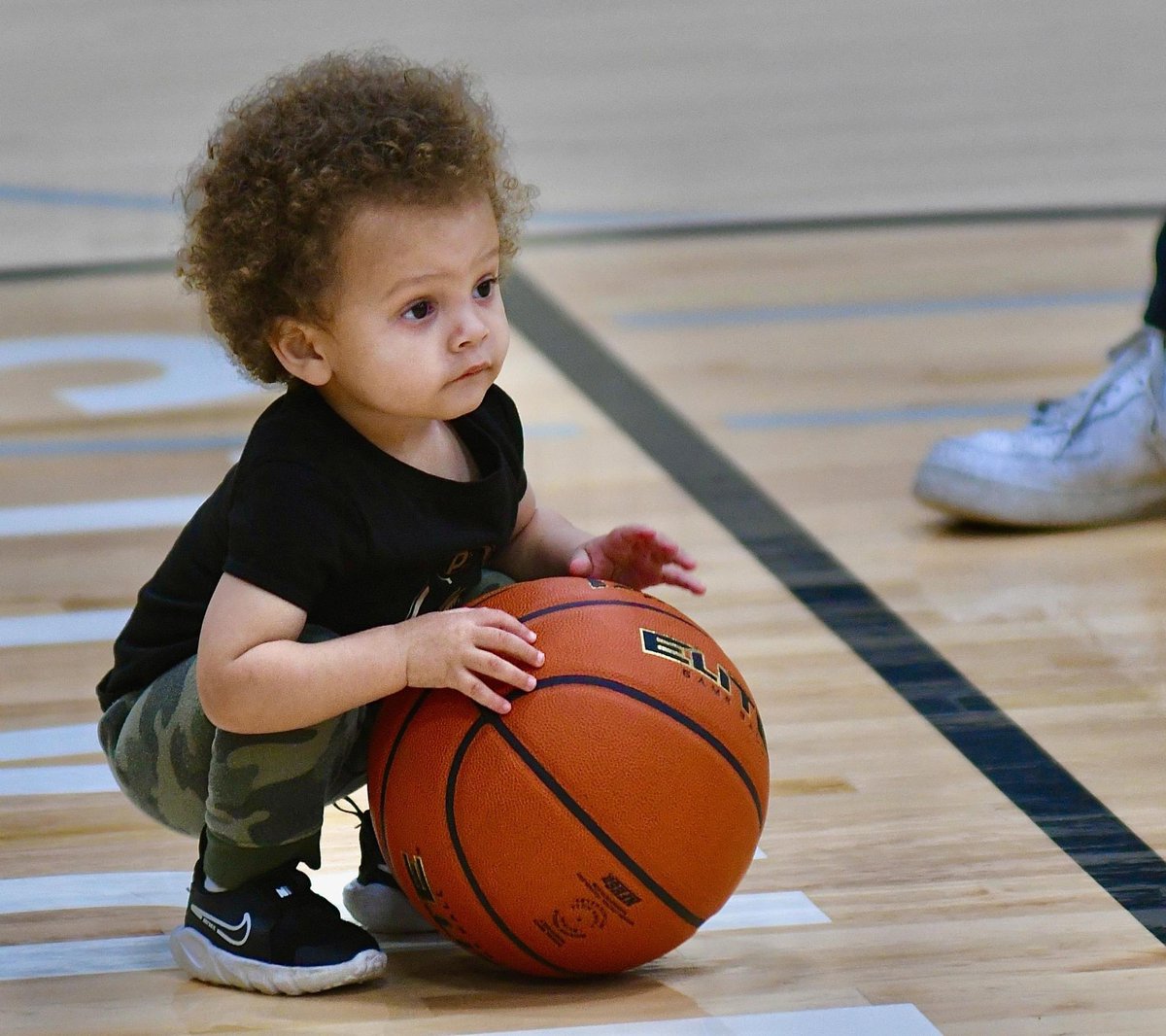 Alison Crumb tweet media