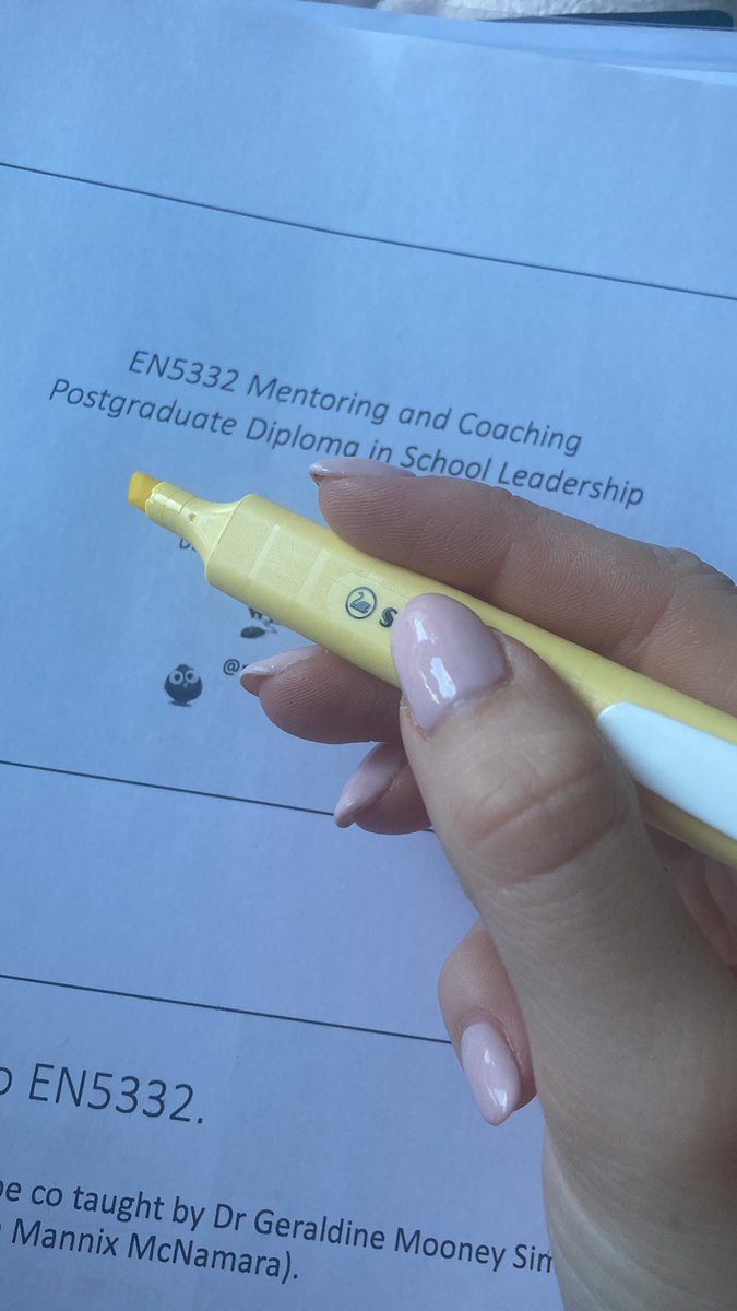 alisonmurphy12's tweet photo. Looking forward to Semester 2 ๐๐@Leaders_SoE #pdsl #backtostudy @patriciamannixm https://t.co/ezpAbdJicJ