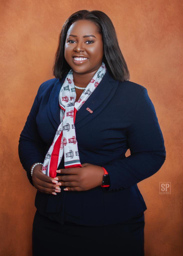 citizenbarna's tweet photo. #CharteredAccountantsGhana 🔴 These are my best photographs for the day. Best Male and Best Female Pictures @MsLauraLani @Ike_Aimly https://t.co/vWnOFrAmTA