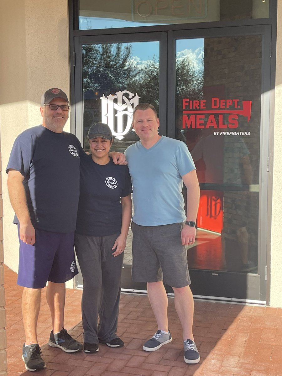 Crafty American went to FL to visit our friends at Fire Dept. Meals. 

craftyamerican.com 

#firedept #firedeptmeals #firedeptmeal #smallbuisness #smallbuisnesscommunity #smallbuisnessconnect #smallbuisnessconnecting #bltsandwich #bestsandwich #bestsandwichever