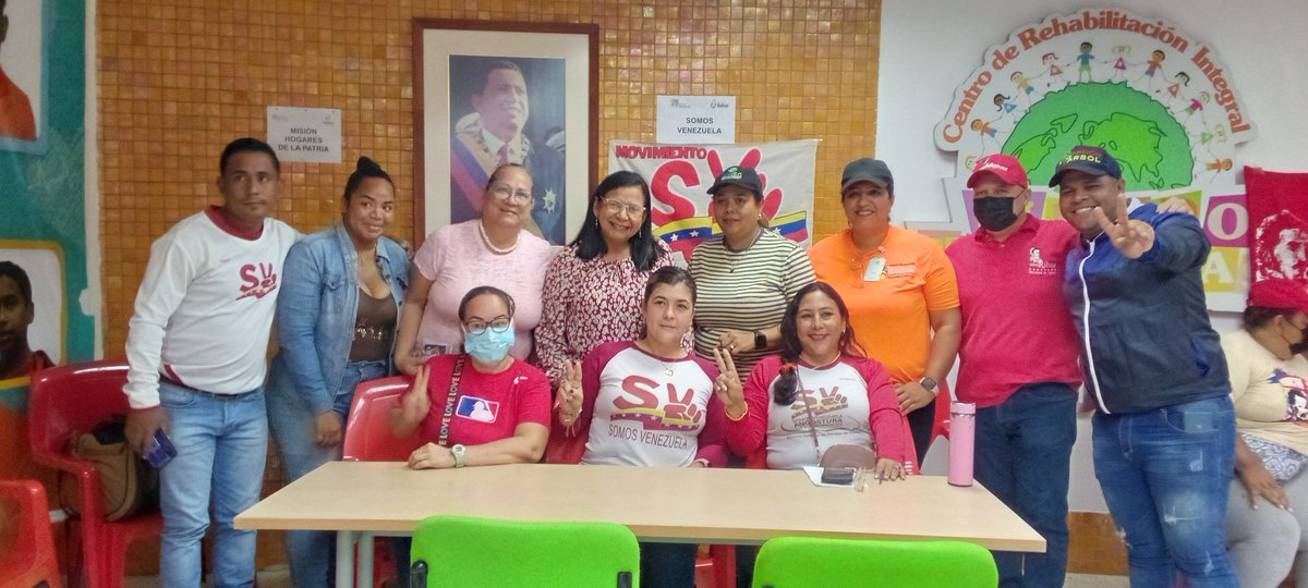 Secretaría de Educación Bolívar (@secedubolivar) on Twitter photo Equipo de la <a href="/SecEduBolivar/">Secretaría de Educación Bolívar</a> junto a la Econ. <a href="/ovanyaguirre/">Ovany Aguirre</a> realizaron un recorrido por las instalaciones de la <a href="/FSBolivar/">Fundación Social Bolívar</a> lugar donde se está desarrollando la Jornada del Buen Gobierno, por el día del Educador. Equipo de la <a href="/SecEduBolivar/">Secretaría de Educación Bolívar</a> junto a la Econ. <a href="/ovanyaguirre/">Ovany Aguirre</a> realizaron un recorrido por las instalaciones de la <a href="/FSBolivar/">Fundación Social Bolívar</a> lugar donde se está desarrollando la Jornada del Buen Gobierno, por el día del Educador.