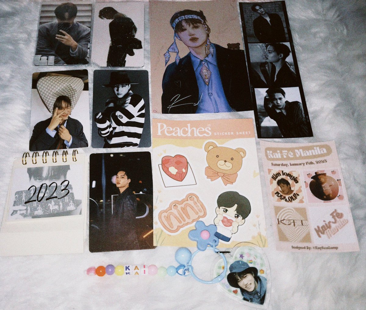 jongineyyy's tweet photo. since i cant go to #KAIFEmnl personally to claim my kits & celebrate this special day of our nini, really thankful to @kaigomsph for considering my request to have it delivered π₯Ί luv the freebies esp. the keychain π₯° hereβs to hoping iβll get to celebrate it with u next year π€πΌ https://t.co/SXdhNz9w8V