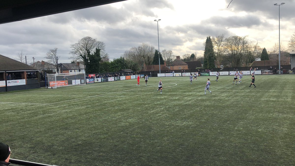 jonathanmc84's tweet photo. Forget the Manc or North London derby, this is where it’s at, the Sutton derby! Boldmere St Michael’s v Sutton Coldfield Town! Come on the Mikes! @themikesfc #suttonderby #NonLeague #lovenonleague https://t.co/TUeG3oND0a