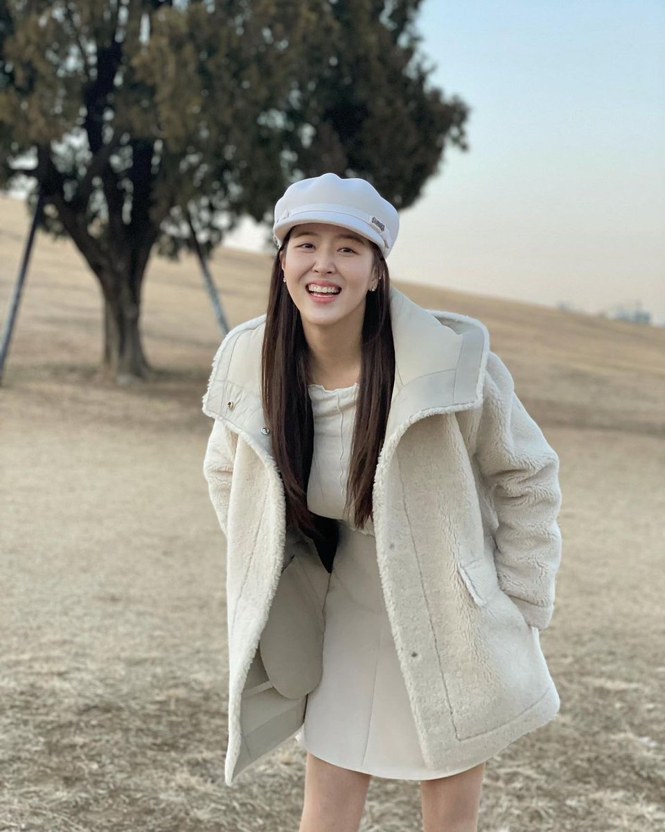 AiMalelem's tweet photo. Give every day the chance to become the most beautiful day of your life.🌤️ https://t.co/izVVrYQmzi
