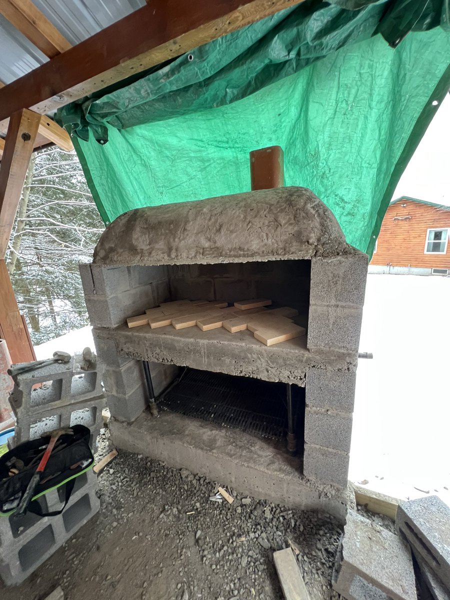 #pizzaover #ilforno #forno #campodefiore #winterproject #doubleoven #argentiniangrill #woodfired #domed #masonary #staybusy #eatwell #she will be a beautiful #staytuned
