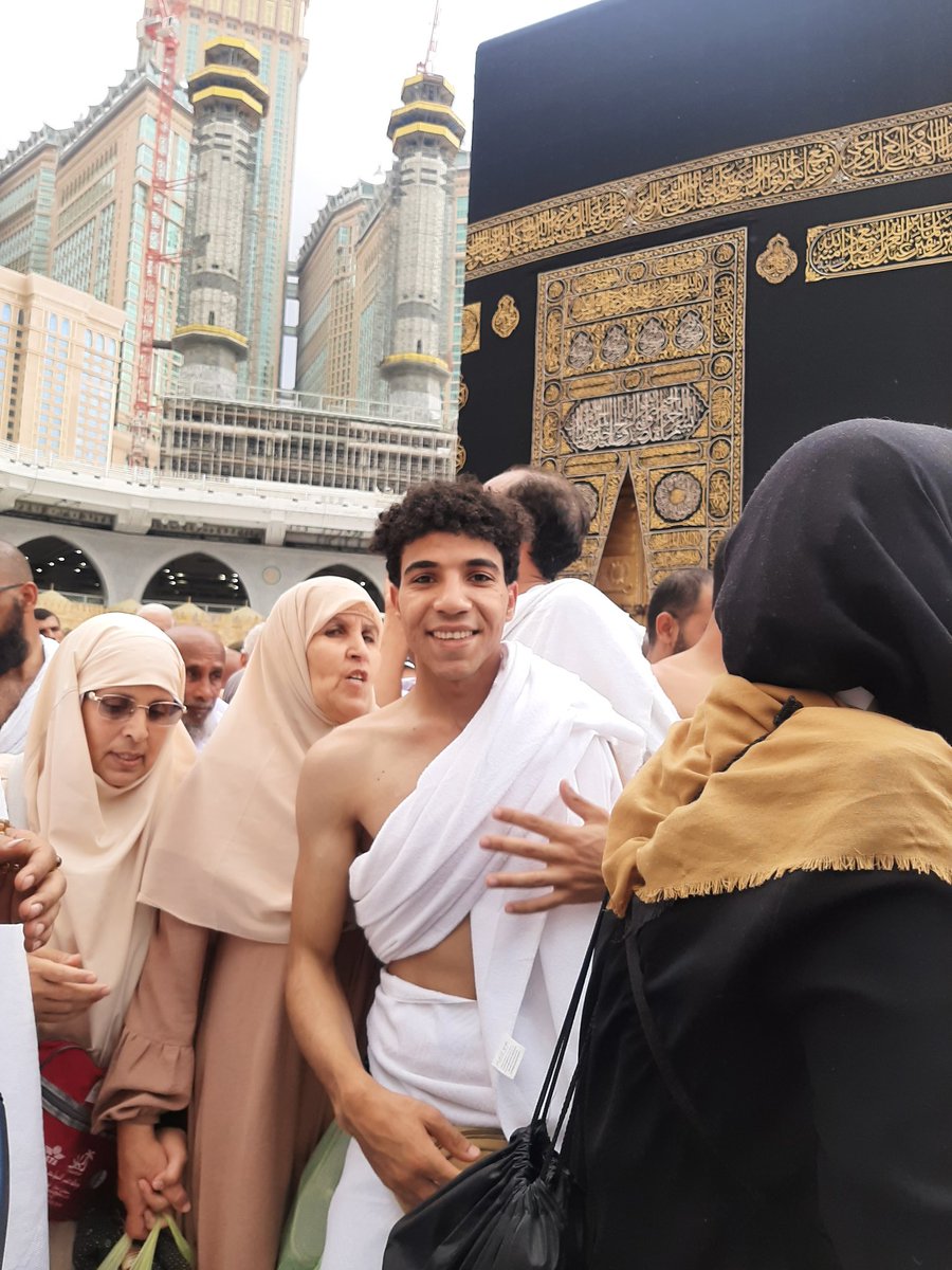Mostafa07819970's tweet photo. الحمد لله على تمام العمره 🕋
الحمد لله الذي أكرمنا بزيارة بيته الكريم
و يبقى الله هو الأمان الوحيد في فوضى هذه الأرض 
اللهم تقبلها منا و اجعلها شفيعآ لنا يوم القيامه يا رب العالمين
الله يكتبها لكل مشتهي 🤲🏼🤲🏼 https://t.co/hxAgJB8G9I