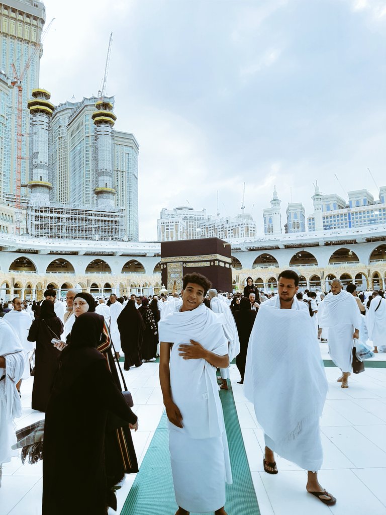 Mostafa07819970's tweet photo. الحمد لله على تمام العمره 🕋
الحمد لله الذي أكرمنا بزيارة بيته الكريم
و يبقى الله هو الأمان الوحيد في فوضى هذه الأرض 
اللهم تقبلها منا و اجعلها شفيعآ لنا يوم القيامه يا رب العالمين
الله يكتبها لكل مشتهي 🤲🏼🤲🏼 https://t.co/hxAgJB8G9I
