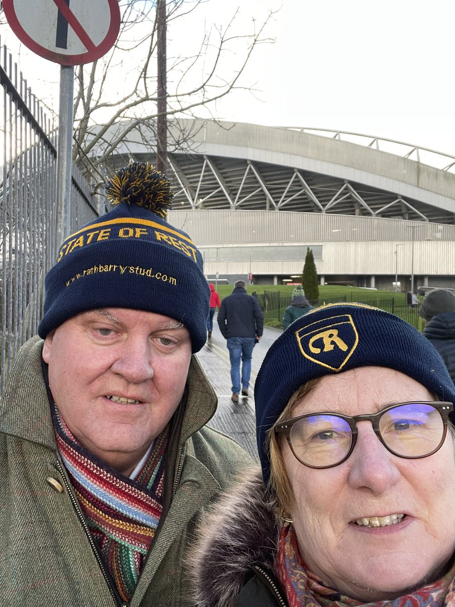 metaos's tweet photo. #StateOfRest beanies on tour! The last stop on our #IrishStallionTrail @thomondstadium @RathbarryStud https://t.co/Udtnkry2CG