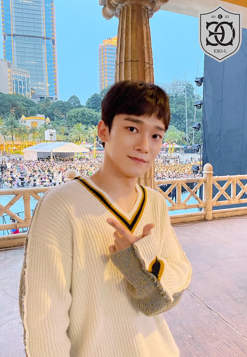 the1sehun's tweet photo. 2023.01.14 #CHEN #GrandWave Kpop Music Festival in Kuala Lumpur 📷 https://t.co/vvMSbiRv3c