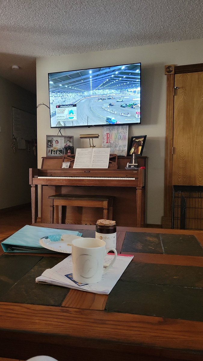 #TweetYourSeat <a href="/FloRacing/">FloRacing</a> <a href="/NosEnergyDrink/">NOS Energy Drink</a>