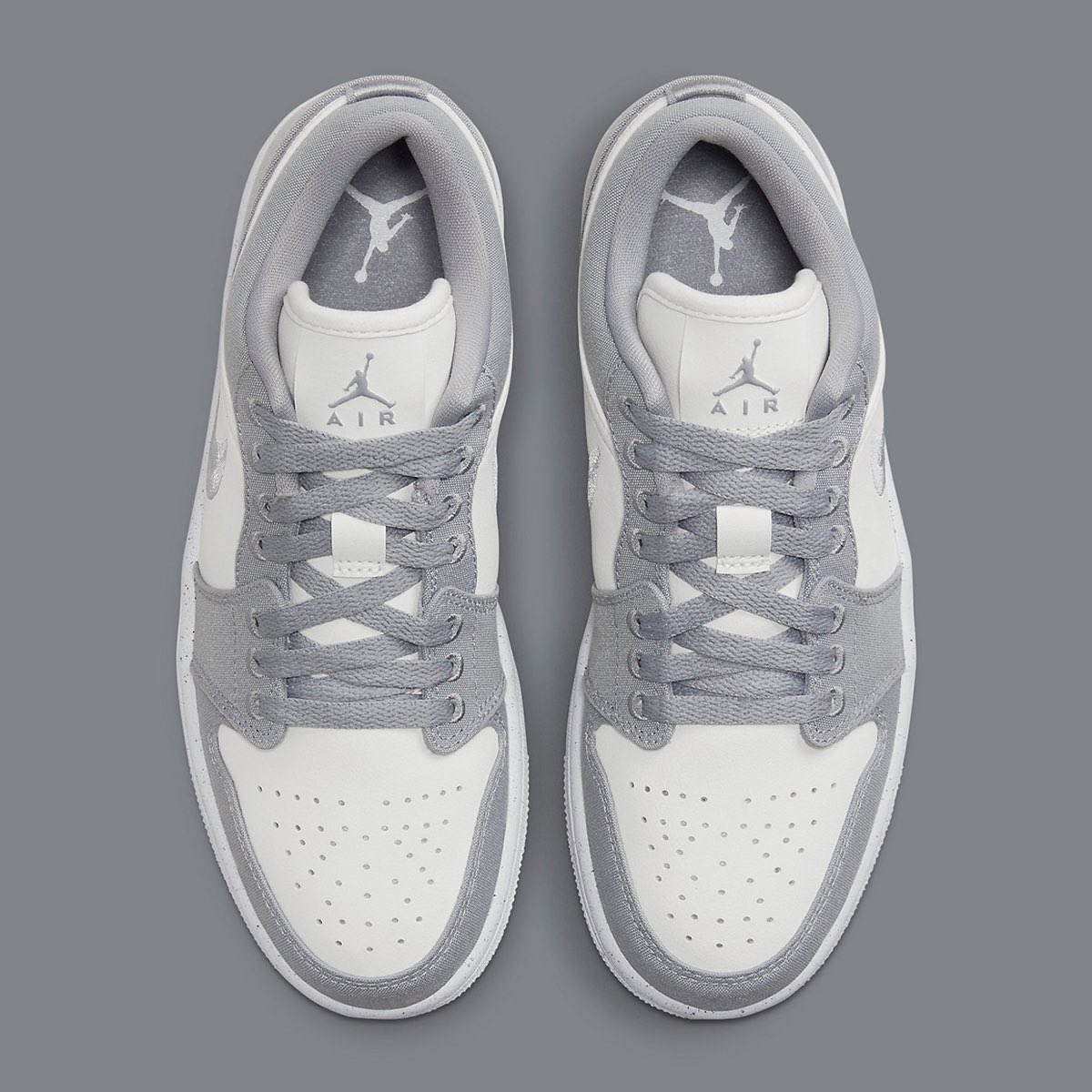 bestoffshoes's tweet photo. Jordan 1 Low « Grey Canvas » https://t.co/t0X9mvgViP