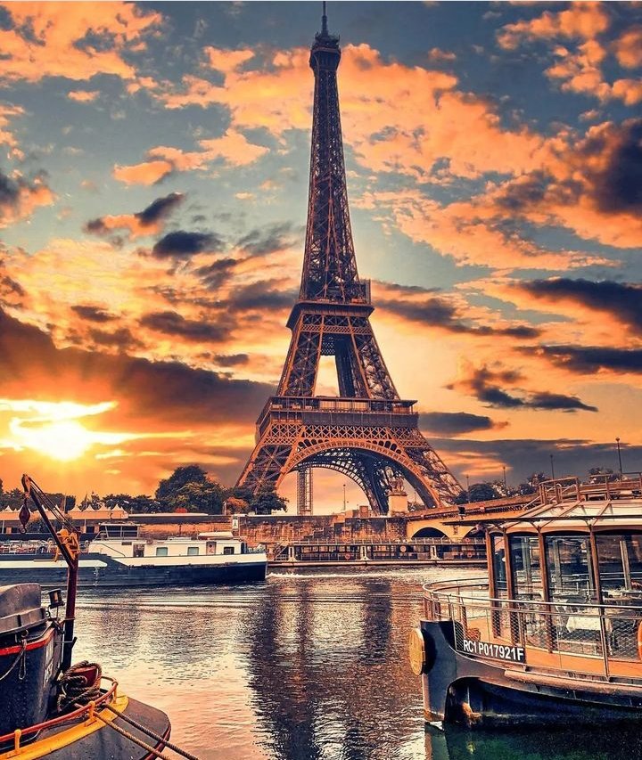 itz_brainbox's tweet photo. @bod_republic Paris,  😍🗼🗼 https://t.co/cfuwNLBSbt