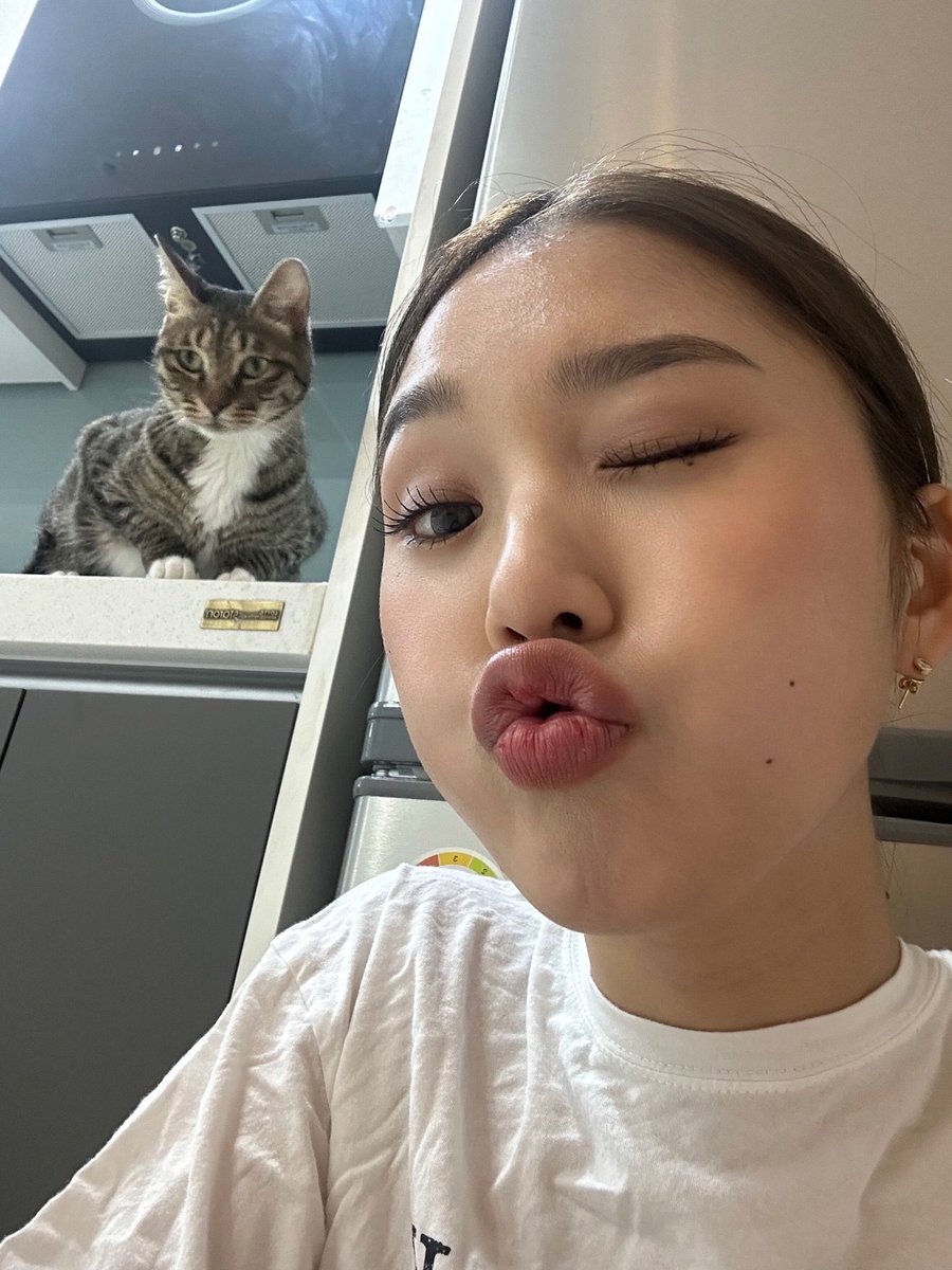 mimi pics tweet media