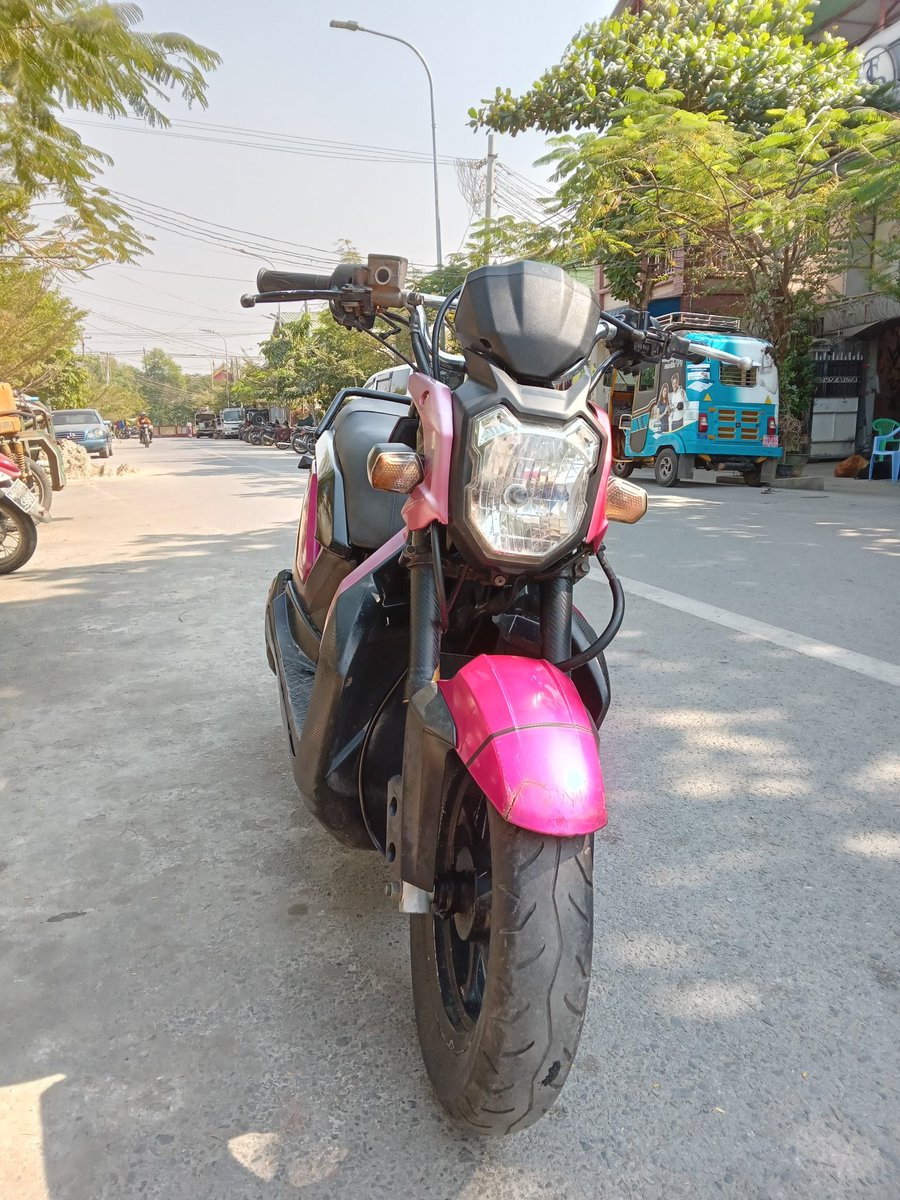 Yelin152's tweet photo. For Sale Honda zoomer X 2015 model No license Price 1550000 Contact me CB &amp; 09-740955466 Mdy https://t.co/ctIYcmZuhX