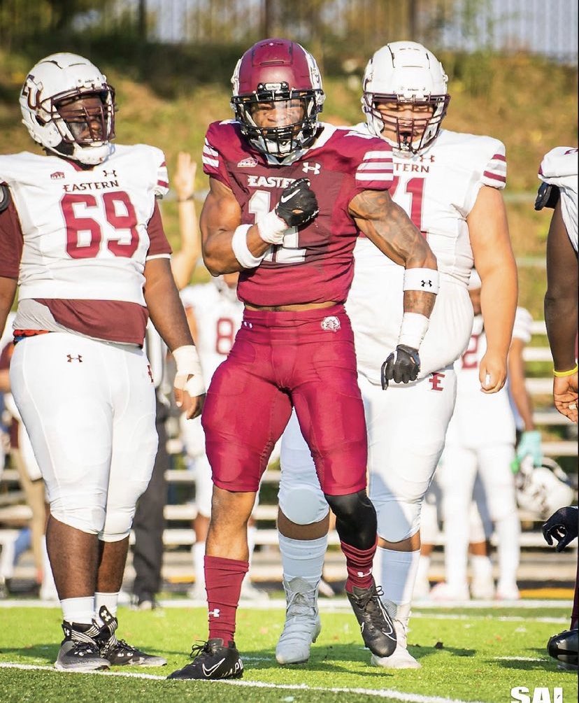 MulbahIan79's tweet photo. After a great official visit I am blessed to have earned a offer from Eastern University‼️🦅#FLY2GETH3R #AGTG @Coach_SSnyder @Coach_Crock @CoachStephenWCE @WCEastFootball https://t.co/xIqVfi19Ja