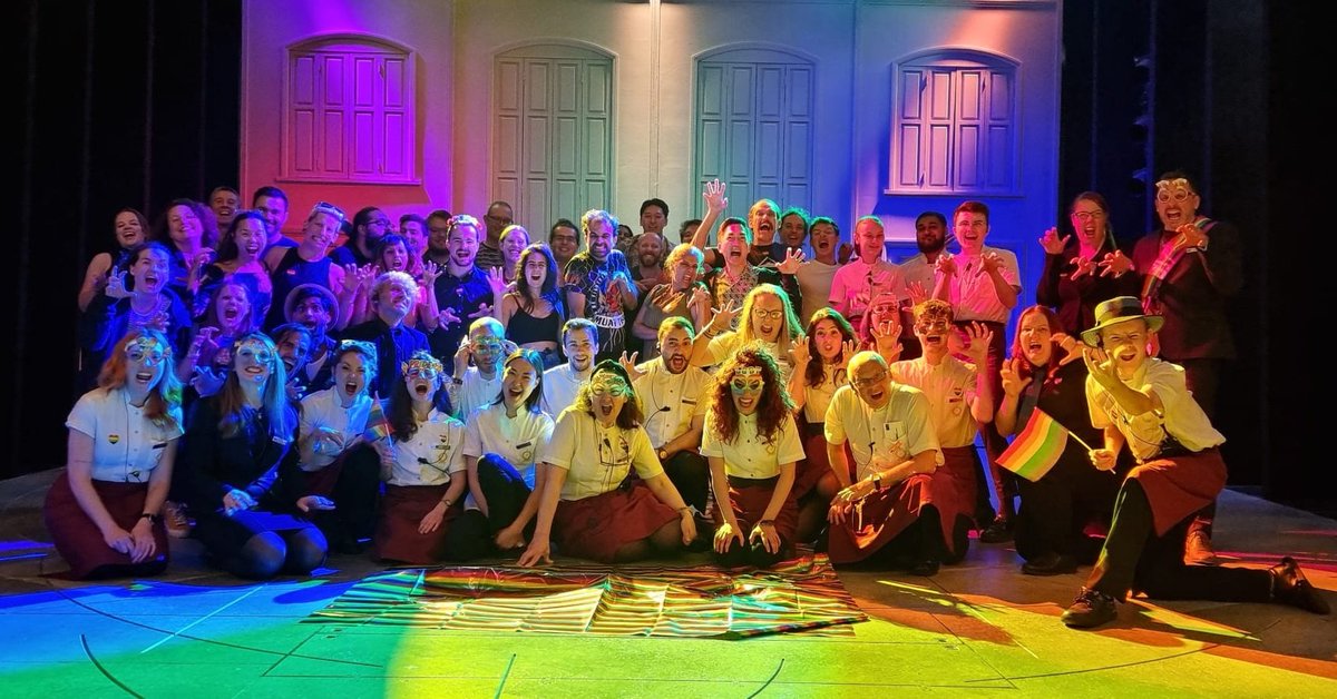 dtks888's tweet photo. @LifeOfPiWestEnd @WyndhamsTheatre @Lolitachakra @finncaldwell @simon_friend @AndrewTMackay @andrzejgoulding @Timlutkin @PollyJerrold @NuwanHughPerera @Rominahytten @daisy_franks @LarkinTom10 @Tom_Stacy @phillysideup @kshen @lilian_tsang @Davina_Moon @Chirag_Lobo @ShevonneHarper @JoannaHunnisett @AmeetChana @TanviVirmani1 @sakuntala_acts @KazeemAmore @rebecca_killick @ElanJames @iMohitMathur π And magnificent associate director #LeighToney @WCArtistGroup + #FOHteam #SMteam incl Ali Robyn Christina Rowan Emma #Wigs Gilly #FXteam incl Jack Will #LXteam incl #AliceKwong #Crew incl Serena Rachel #StageDoor Ozzie Richard etc #KICKASSTIGER! ππ―ππ€Έπ»ππΆππ₯§πͺπποΈβ―οΈππ±π https://t.co/YQCaN26Xat
