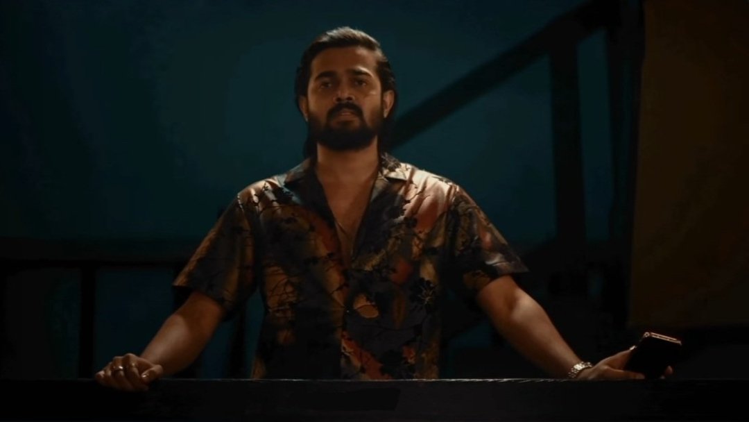 Thin lines between,
miracle and magic
confidence and ego 
dream and craze 
all crossed by vardaan @Bhuvan_Bam 
#TaazaKhabar is a treat to mind when it comes to any aspect of entertainment you want .
Kudos 
@Rohitonweb @abbasazizdalal @himankgaur @hussainthelal and the entire team