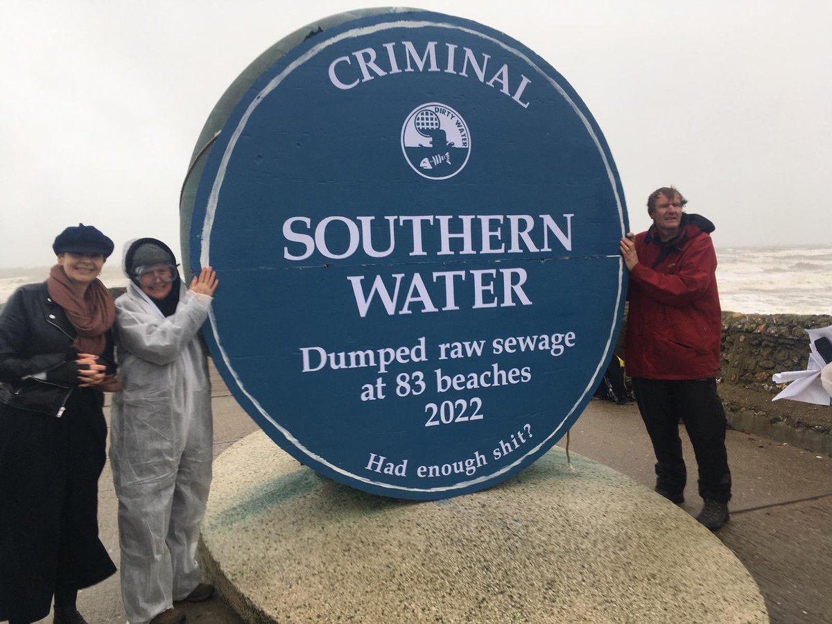 With ⁦@XRBrighton⁩ at #Brighton beach to protest routine dumping of raw sewage into seas &amp; waterways by privatised companies that put profit before people &amp; planet.  Southern Water’s not the only criminal - Govt just rolled back targets for cleanup #CutTheCrap #DirtyWater