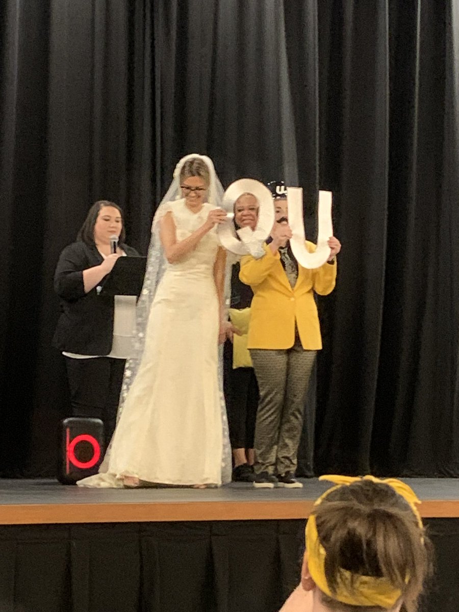 Kristen Gordon tweet media