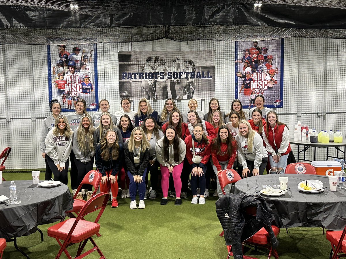 UC Patriots SB tweet media