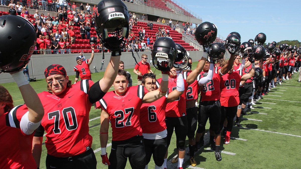 RyanOLeary53's tweet photo. After a fantastic visit and conversation with @CoachRI I am excited to have received an offer from @RPIFootball! @CoachJDittman58 @CoachBarbieri @Coach_Marcella @KohlsSnapping @StJohnsPrepFB https://t.co/uDRQ694Fpk