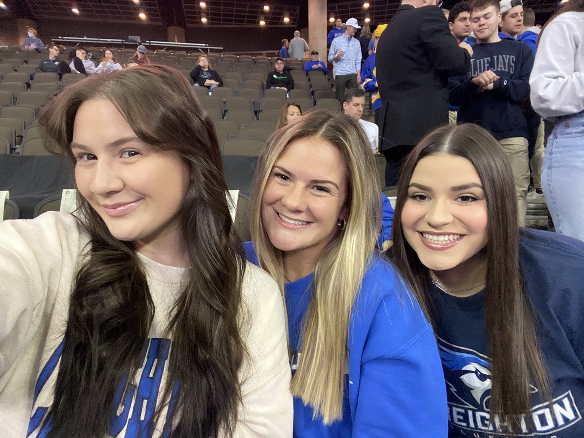 natalie_begley's tweet photo. #GoJays 💙 https://t.co/BareR6plz0