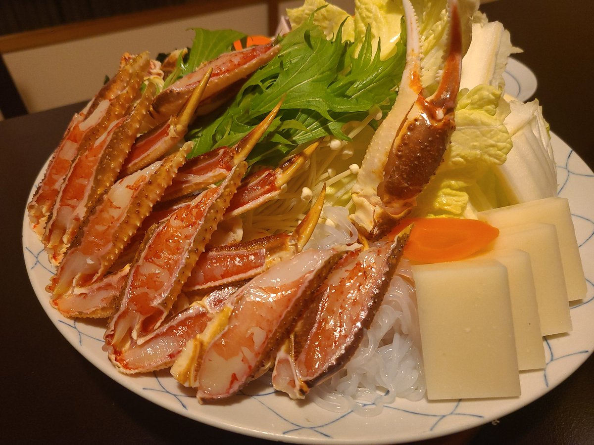 internal_Pko's tweet photo. 今日はめっちゃ蟹食べた満足 https://t.co/7lMoxHzRZ2