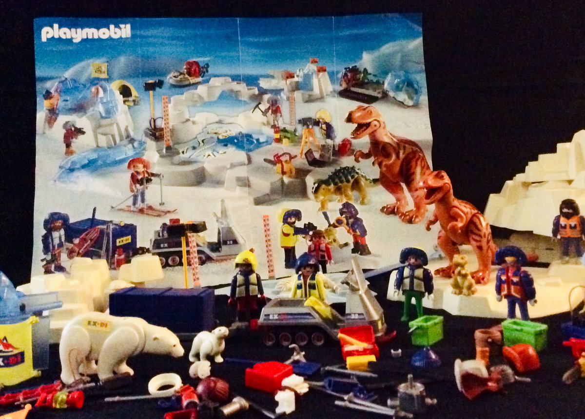 Attic Adventure
#playmobile #explore #bordombuster  #creativity #imagination #imaginativeplay #construction #motorskills #nwdenvertoylibrary #denvertoylibrary #toylendinglibrarydenver #childrenstoys #checkouttoys #borrowtoys #play #indoorplay #kidsplay