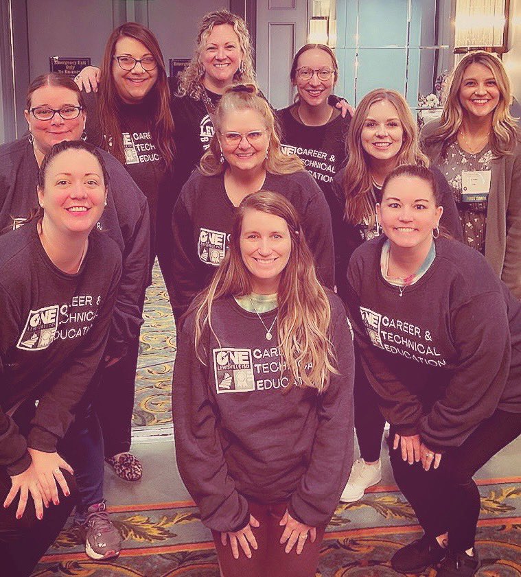 PetruninKristin's tweet photo. Family Consumer Science educators @FCSTAT attending Mid-Winter conference. Lots of curriculum building moments and learning best practices from educators across the state. @lisdcte @MamaBellFMHS @mswinstonLHSK https://t.co/wwzDGaLg9e
