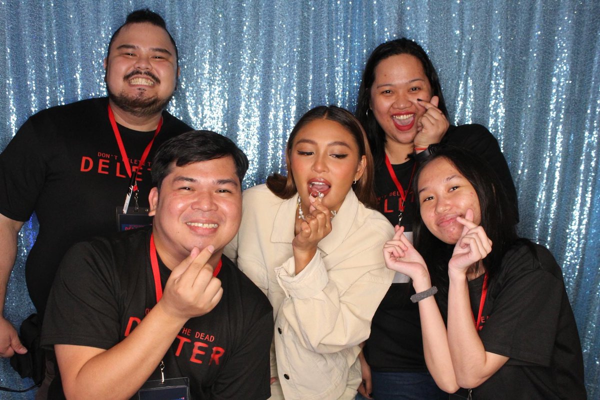 1992OliviaMarie's tweet photo. Maraming Salamat po sa lahat ng pumunta at sumuporta sa #DELETERBlockScreening 💙 Hanggang sa susunod po ulit :) Anniversary? Gathering? 👀😬

Tysm teng @hello_nadine 💙 Mahal ka namin 🫶🏻

@NaddictsOfc2 https://t.co/Qwkk7QLYuE