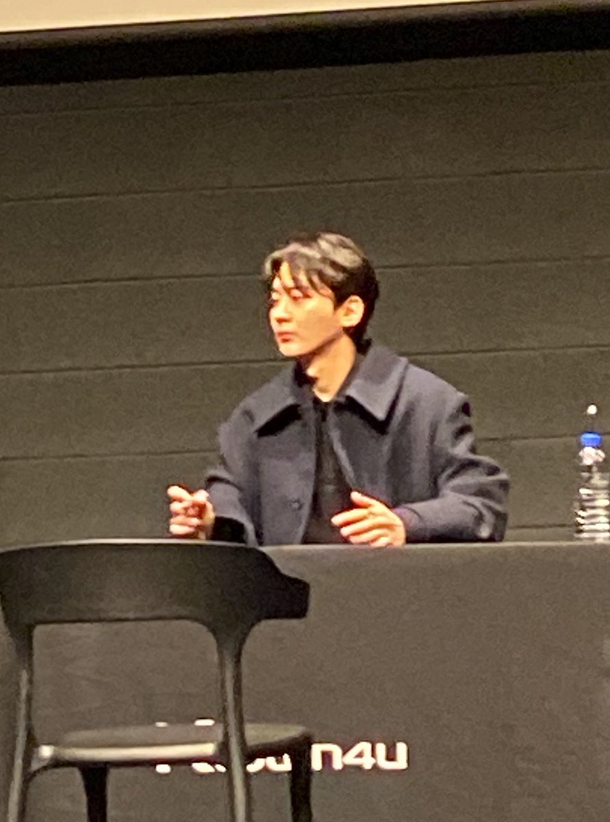 230114 천지 팬싸 포잇
본인은 섹시하다 하지만.. 엄청 예쁘고 귀여운..