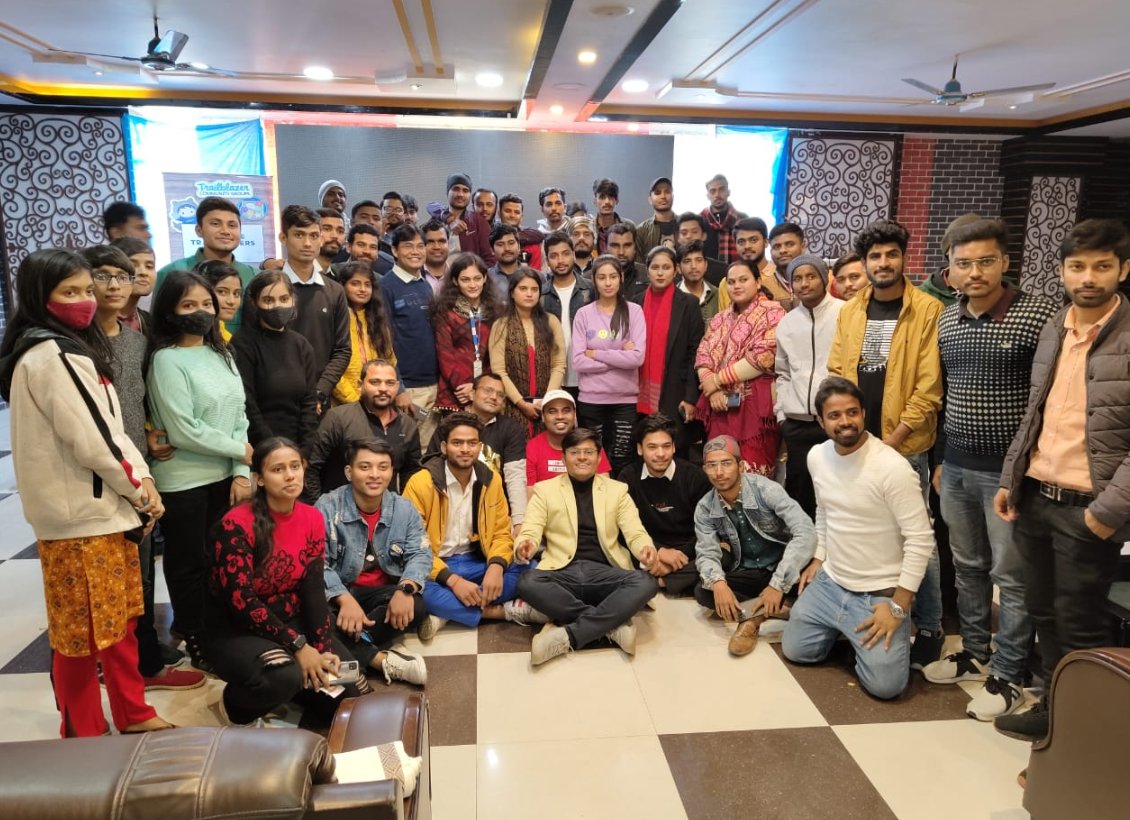 AppyCrown's tweet photo. Team Appycrown attended meetup of new year @Salesforce Developer Group, Motihari, India. Thanks to guest speaker MVP Kishore BT for sharing  insights on Salesforce Enterprise Architecture. It was full of learning, fun &amp; Connection!
#MotihariMeetup
#trailblazercommunity https://t.co/a7OD7cI0wL