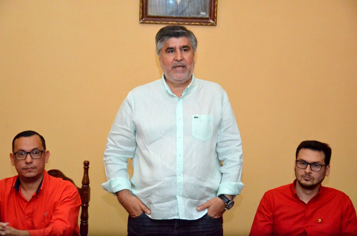 ingduartedure's tweet photo. En una memorable jornada, en donde dejamos de lado la contienda electoral del pasado 18/12, nos reunimos los candidatos electos por el pueblo campograndense para la primera Sesión Ordinaria de la nueva Comisión Directiva de la poderosa e invencible Seccional Nro. 3 de Capital. https://t.co/mSYmwQUNB9