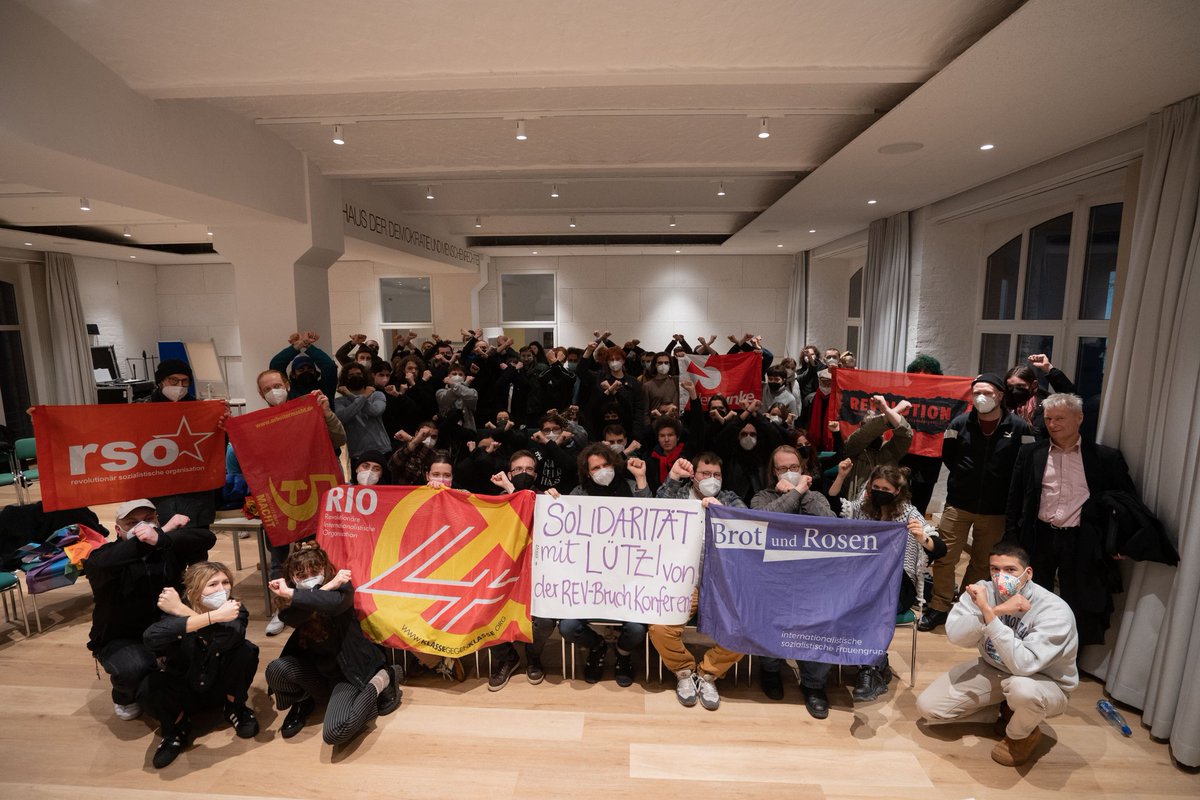 Rev_Bruch's tweet photo. Unsere Konferenz  stellt sich gegen die Räumung von @LuetziBleibt in Solidarität mit allen die gegen die Räumung kämpfen! #Luetzerathbleibt #RevBruch https://t.co/Hw4lgl8wzR